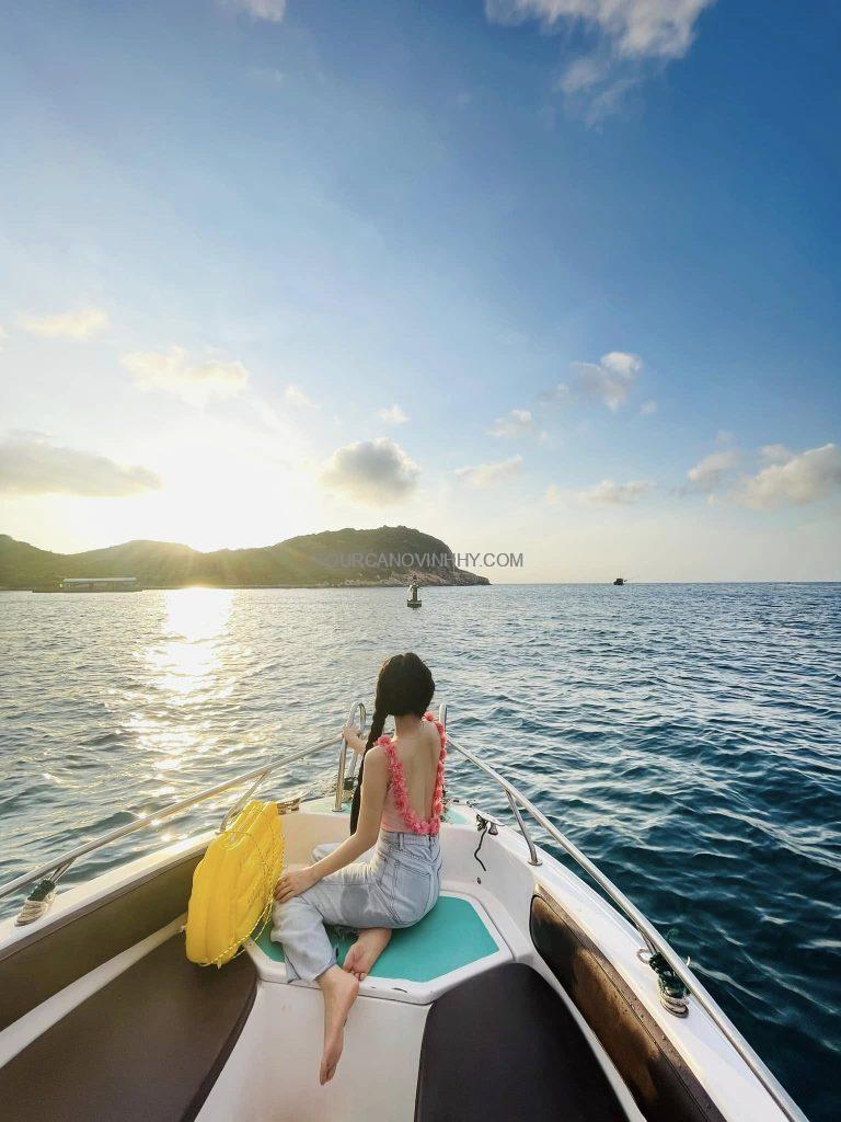 tour cano Vĩnh Hy trong ngày tour cano Vĩnh Hy trong ngày