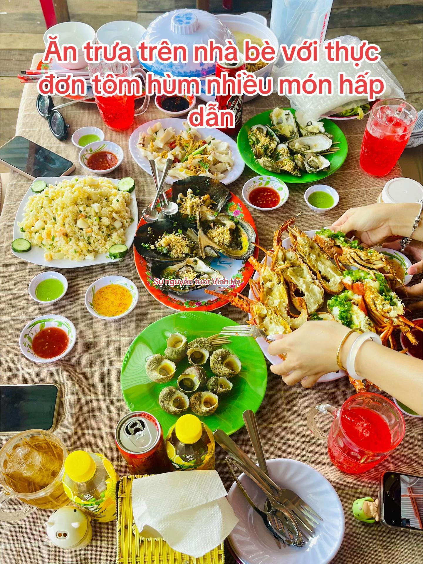 thực đơn tôm hùm tour cano Vĩnh Hy